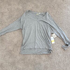 Zella Heather Gray Scoop Neck Long Sleeve Top